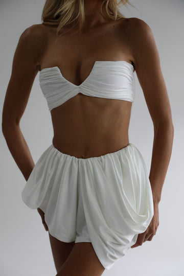 Eliora / Pearly White - Shorts